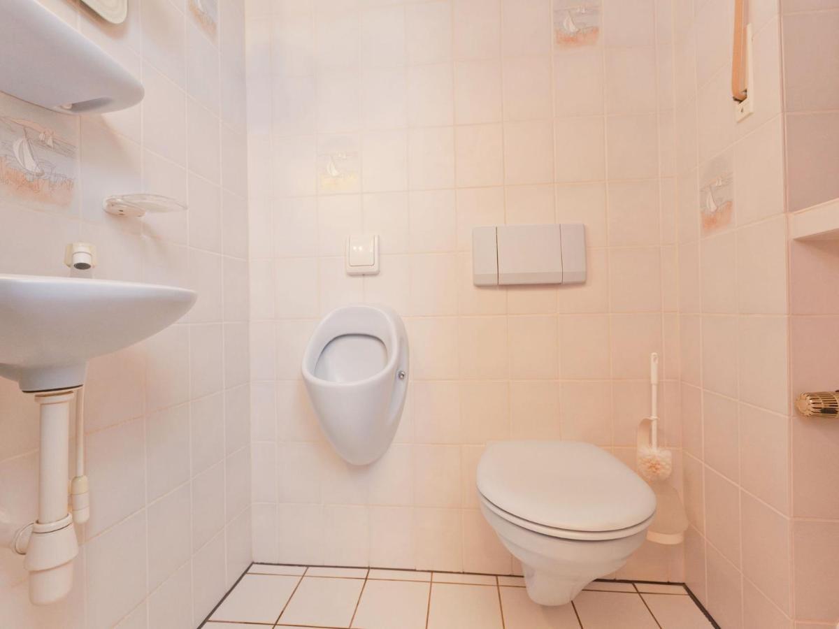 Apartment In Eifel With Children S Playground Lirstal Luaran gambar