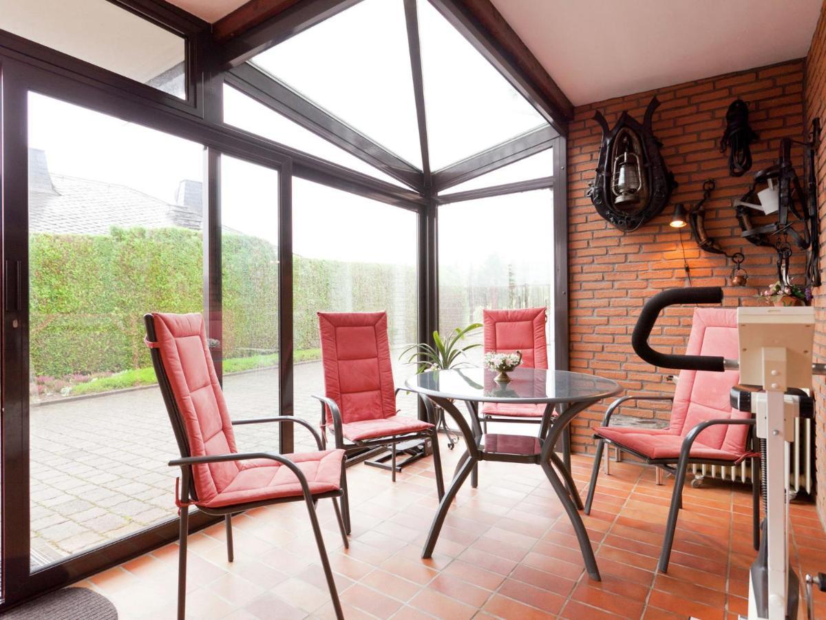 Apartment In Eifel With Children S Playground Lirstal Luaran gambar